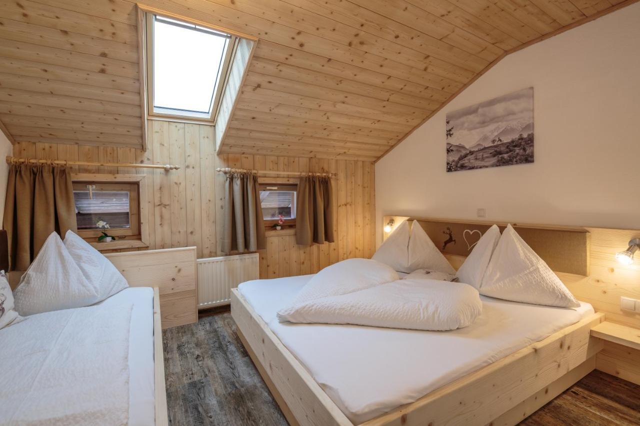 Grünholz Villa Itter Dış mekan fotoğraf
